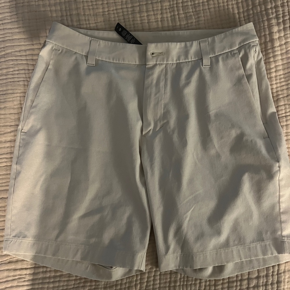 Men’s lululemon shorts size 30